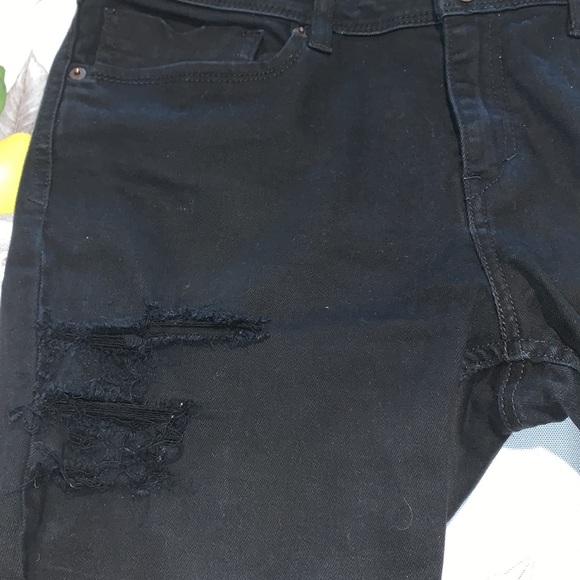 Levi's Black Distressed Cut off jean shorts - Picture 2 of 8